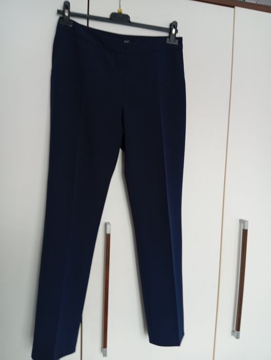 Pantaloni și bluza