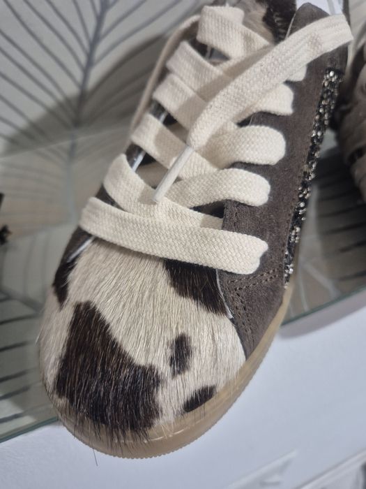 adidasi femei nou 39