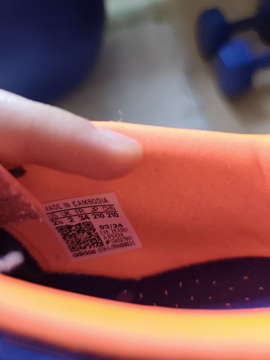 Бутонки Adidas predator 34 номер обувани веднъж