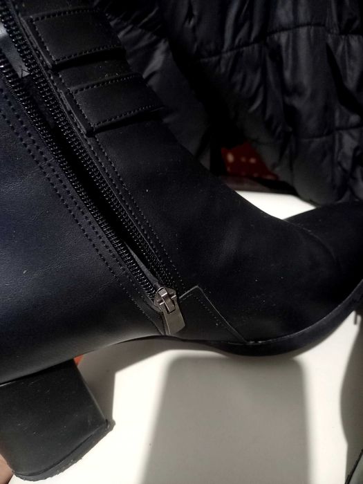 Черни Ботуши 42 номер