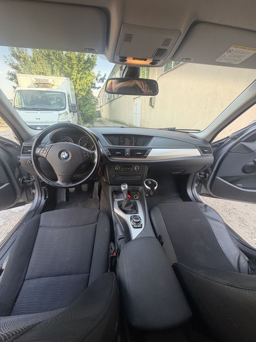 Vând BMW X1 manual XDrive