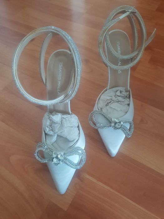 Pantofi eleganti