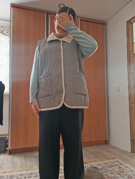 Продам куртку и безрукавку