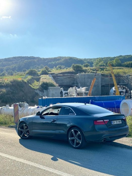 Vând Audi A5 3.0 quattro 2009