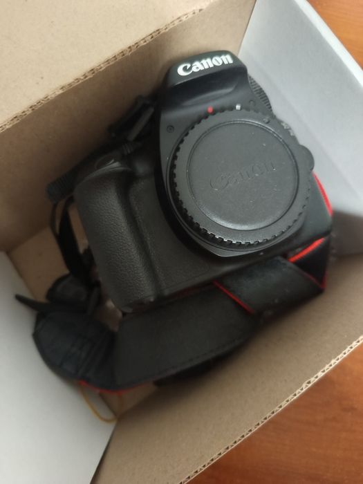 Фотоаппарат Canon