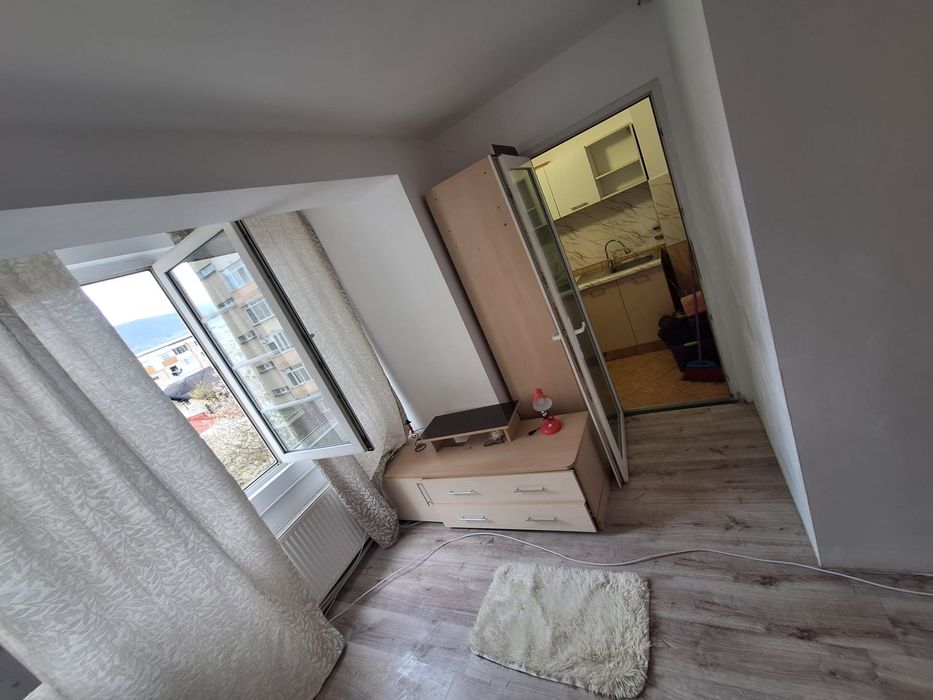 Vand garsoniera piatra neamt