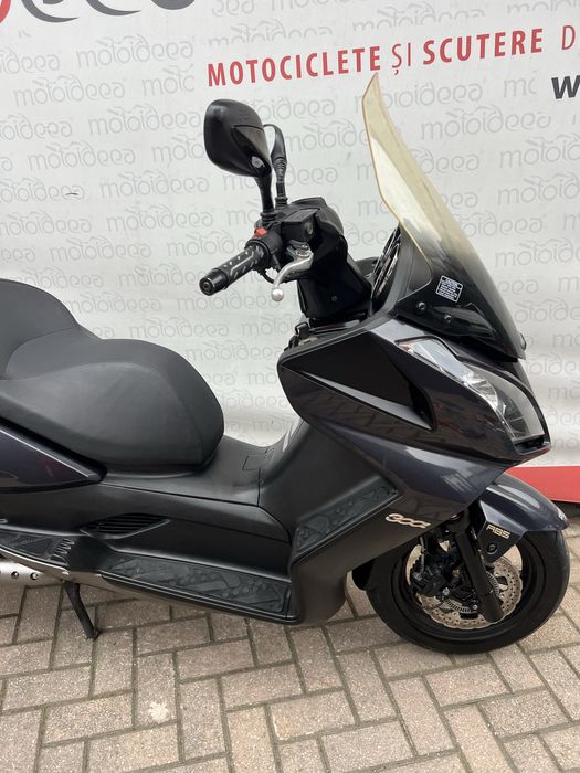 Motoideea vinde KYMCO DOWNTOWN 300 ABS 2010 Rate Garantie
