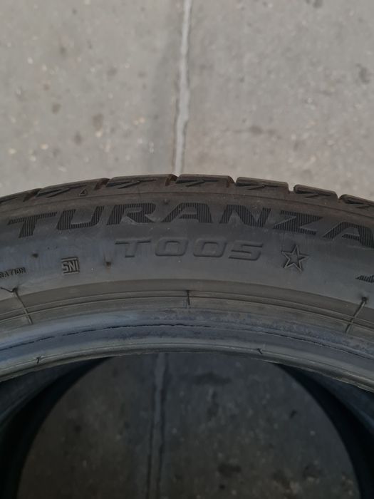 Летни гуми 2 броя BRIDGESTONE Turanza T005 225 40 R18 дот 3519