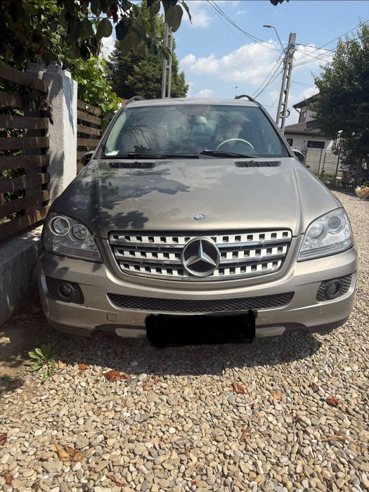 MERCEDES-BENZ ML-Class