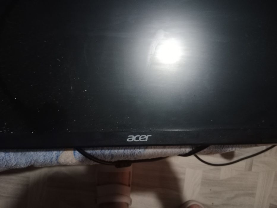 Монитор от компьютера