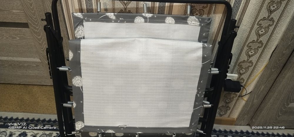 Раскладушка продам новый