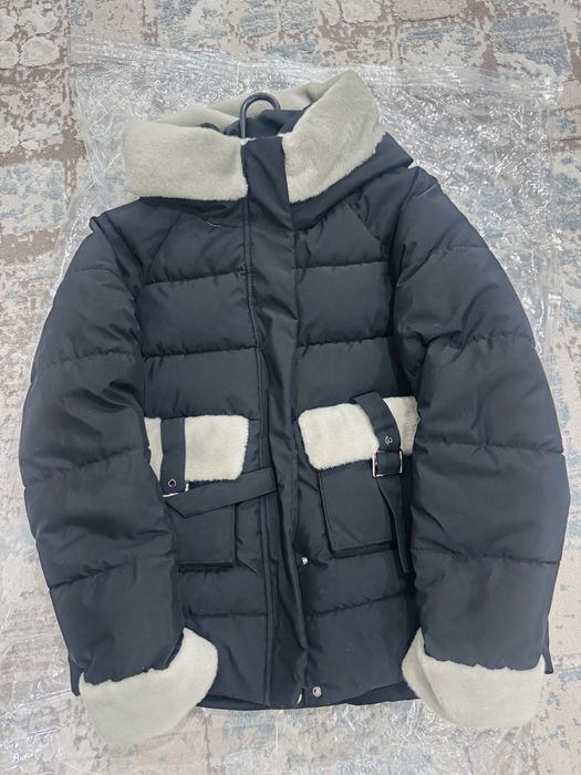 Продам женские куртки