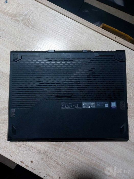 Игровой ноутбук ASUS ROG Strix G15 (G512LV)