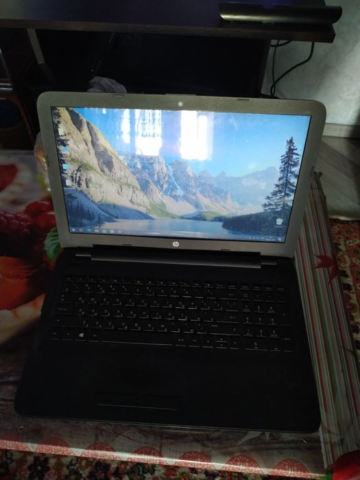 Ноутбук НР 250, full HD, SSD 120, 4 gb ram, R5-M330 2gb