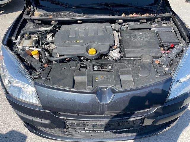Dezmembrez Renault Megane 3 An 2012 1.9 DCI