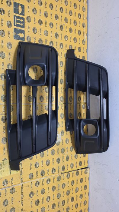 Grila bara fata S Line Audi Q7 4M 4M0807681E 4M0807682E