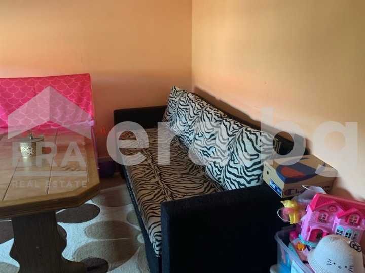 Двуетажна обзаведена къща в гр. Суворово