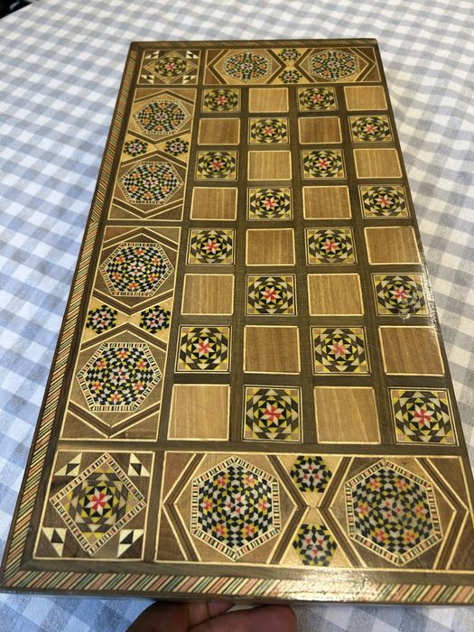 Класическа шах - табла интарзия