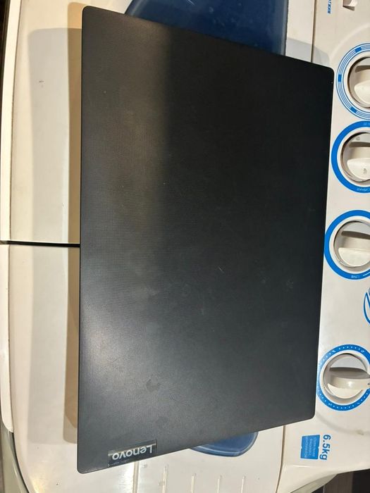 Продам современный шустрый ноутбук Lenovo core i5