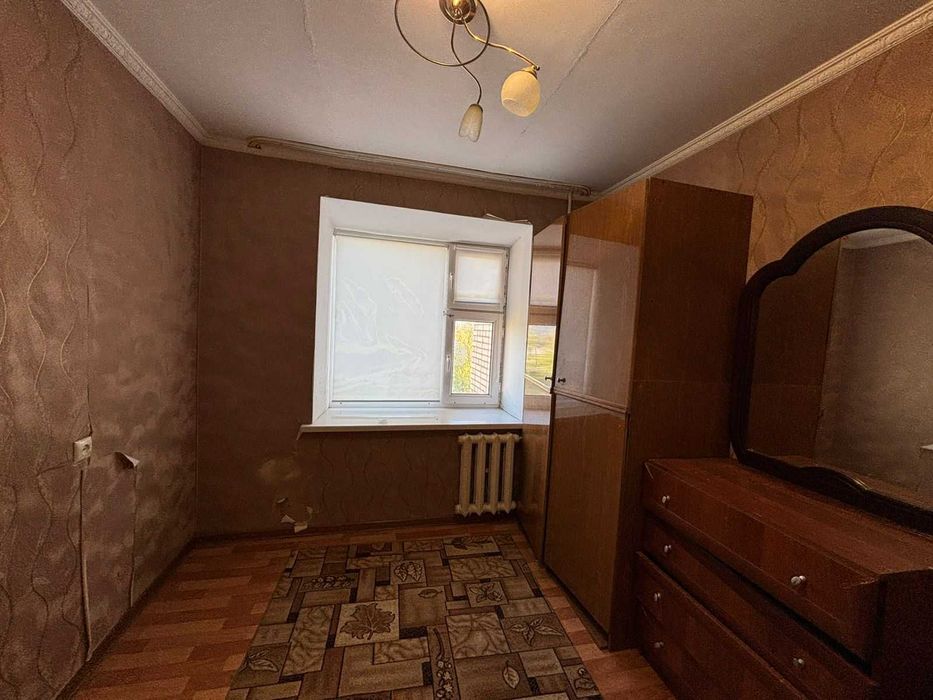 Продам трехкомнатную квартиру