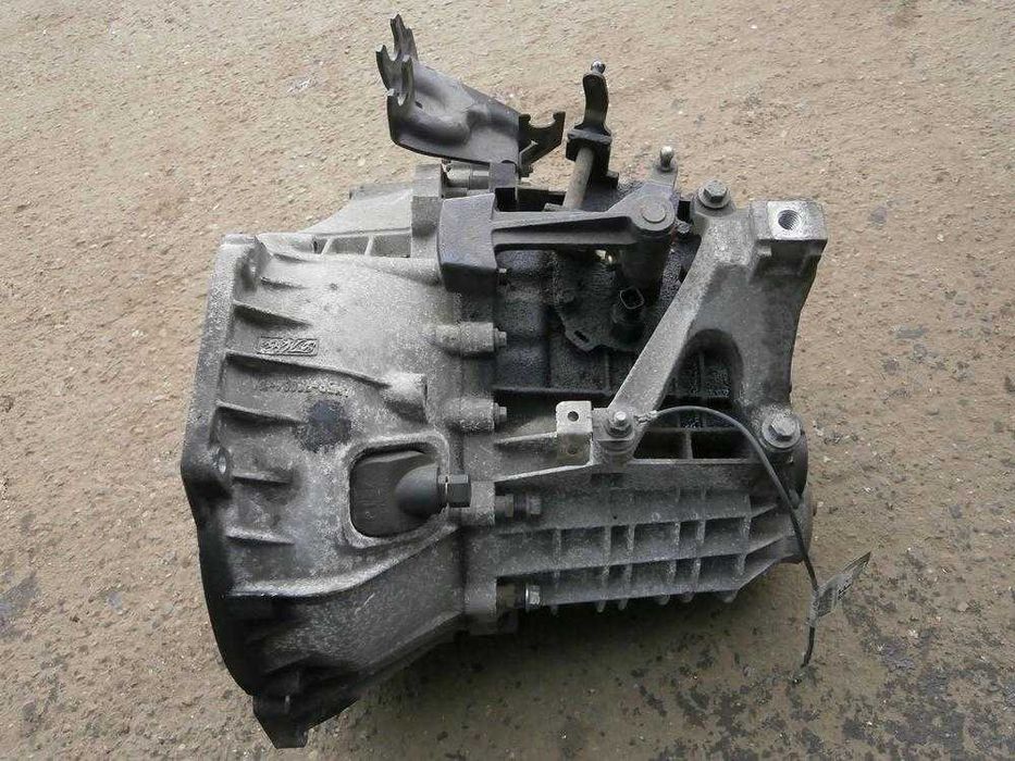 Cutie viteze Ford focus 2 1.6tdci