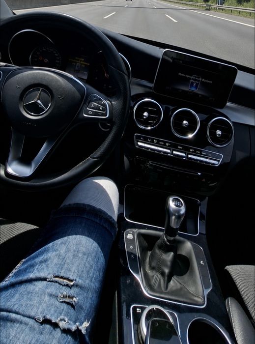 Mercedes c200d  An 2018, 153000km