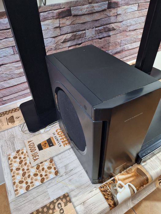 Vând Home Cinema Panasonic 5+1 surrond (sistem muzică cu subwoofer)