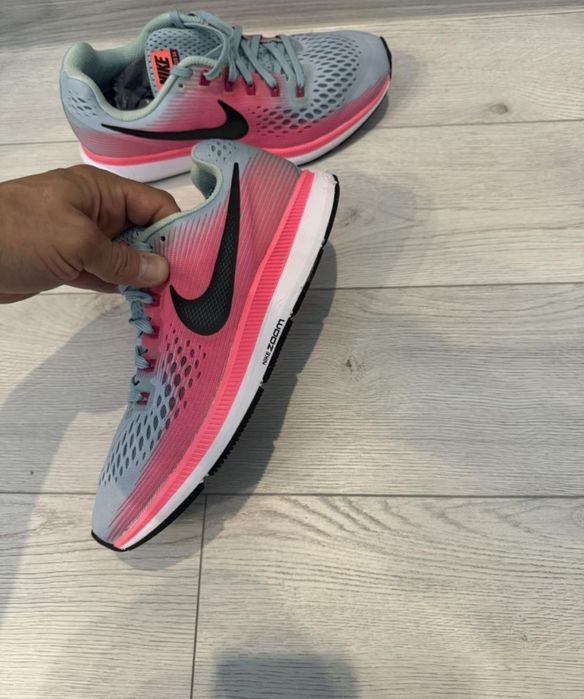 Nike pegasus маратонки