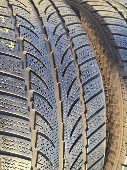 225 45 17 sportiva