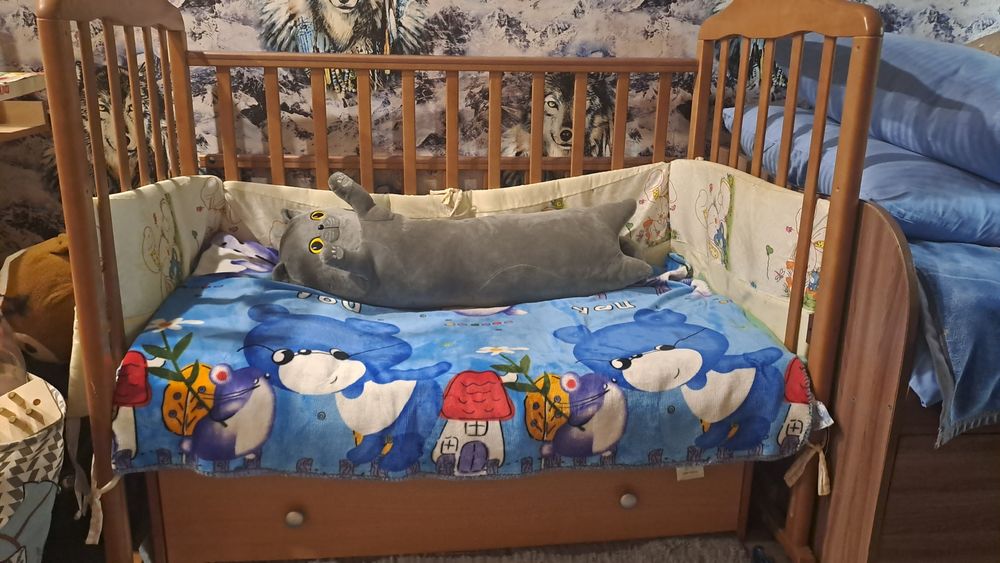 Продам кроватку детскую