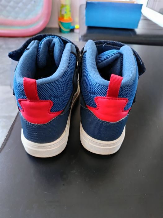 Обувки Есенно зимни