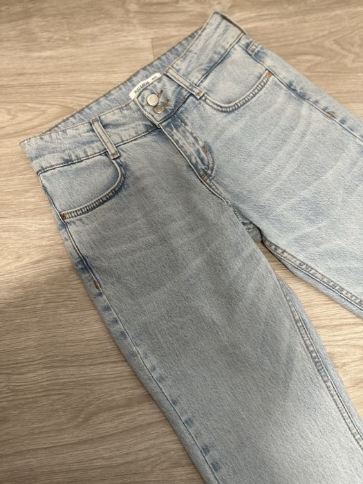 Светлосини дънки Pull&Bear – Flare модел