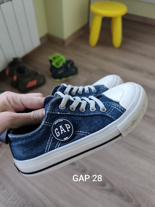 Нови и запазени обувки 27-30 номер