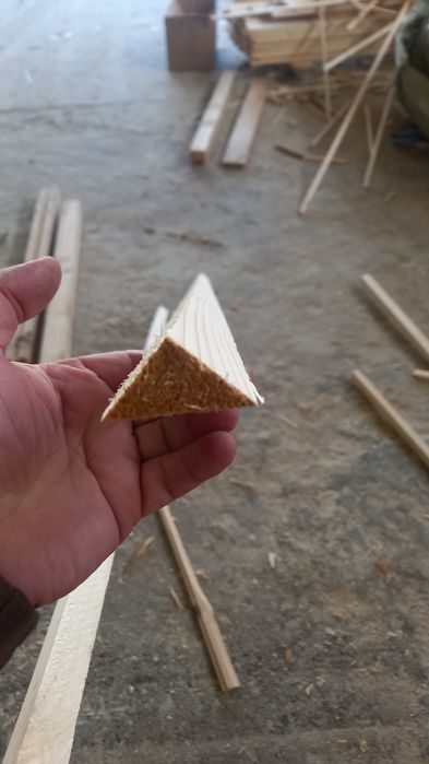 Plintă /colțare din lemn