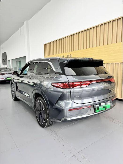 BYD Atto 8 2025 — 3