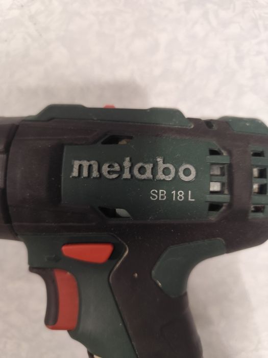 Акумулаторен удърен винтоверт Метабо Metabo SB 18 L
