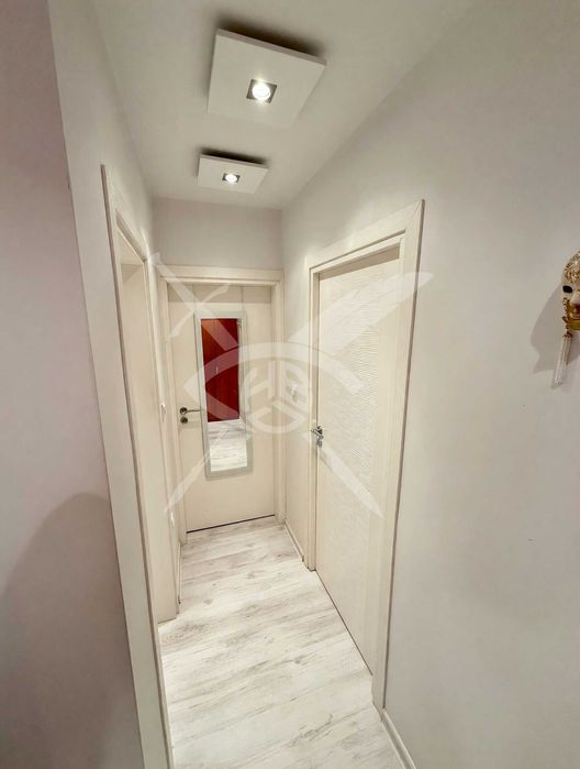 Продава се 3ен в Центъра!103535