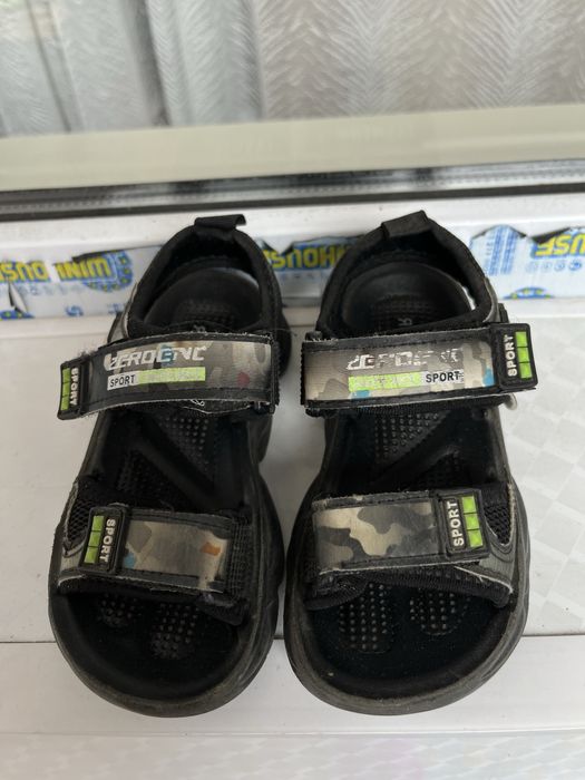 Сандали на мальчика р. 22, 24, 26