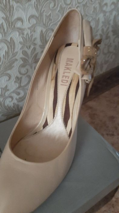 Продам женские ту