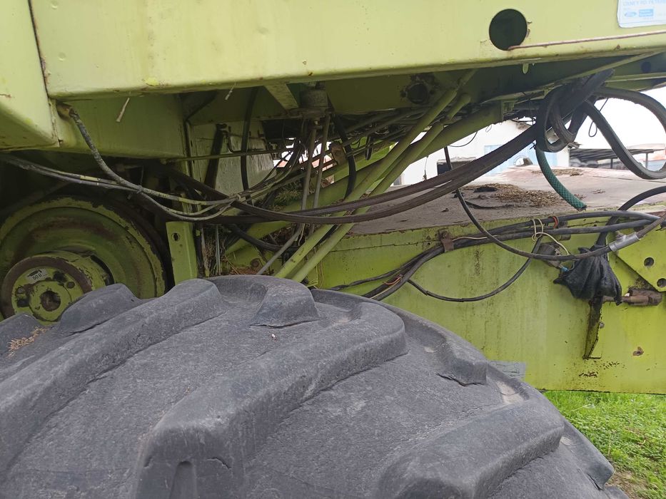 Комбайна claas dominator 96