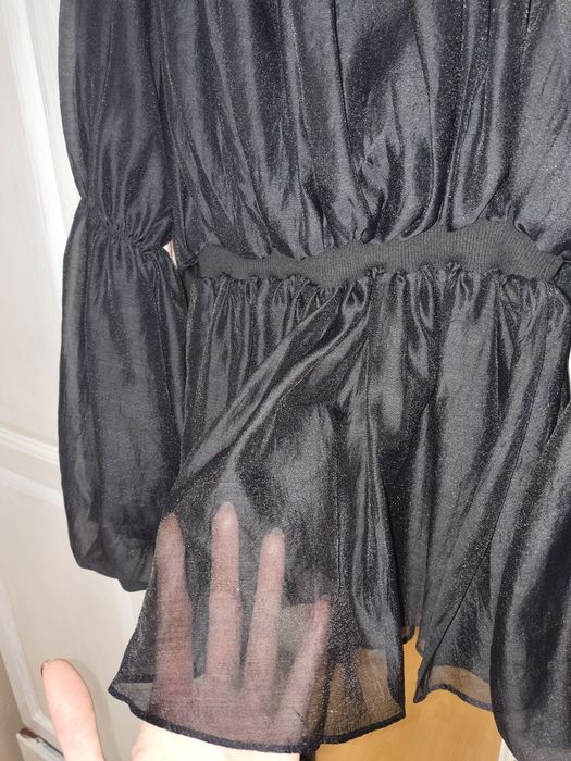 Ефирна черна тюлена блуза