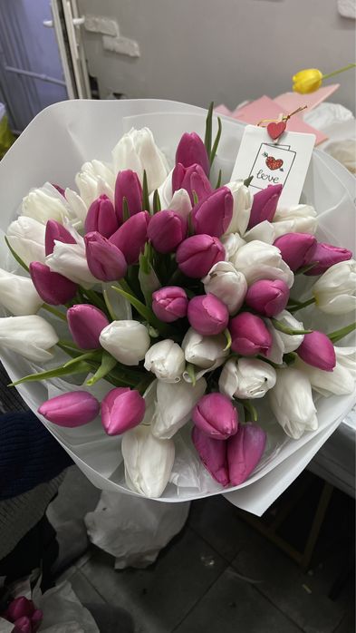 Тюльпаны  Конаев