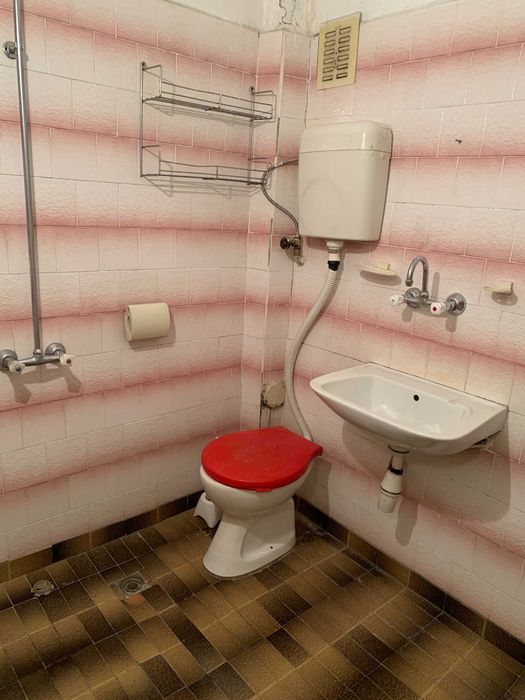 Продава се Двустаен апартамент в Карлово - 67 кв.м за 1239 €/кв.м - Снимка #12