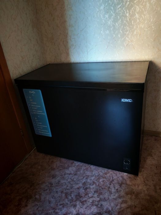 Морозильная камера AVA 300л