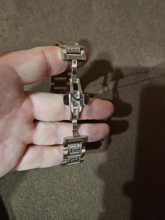 Часовник Versace