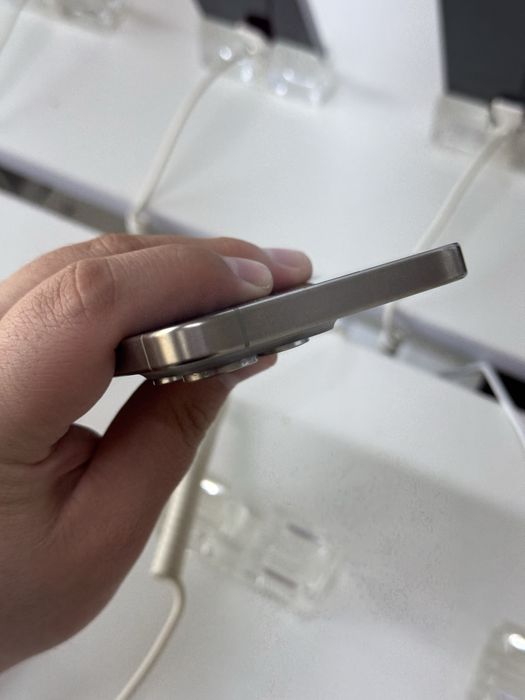 Айфон 15про макс 256гб 84%