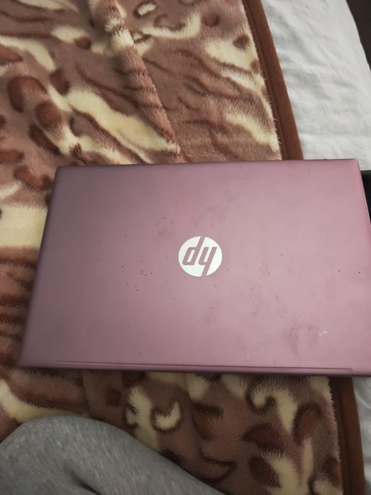 Лаптоп HP pavilion 14