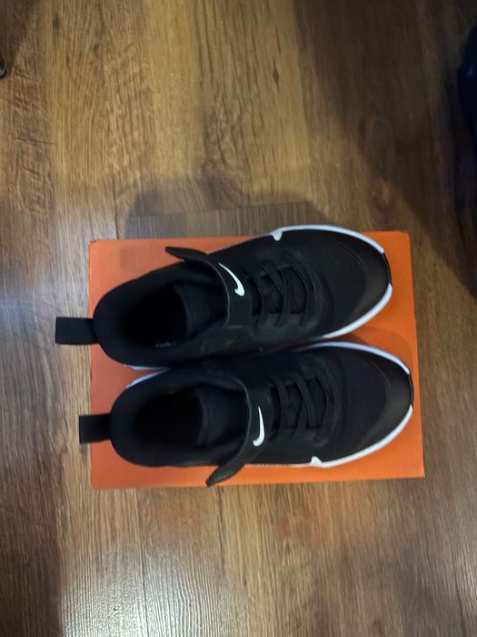 Детски маратонки Nike