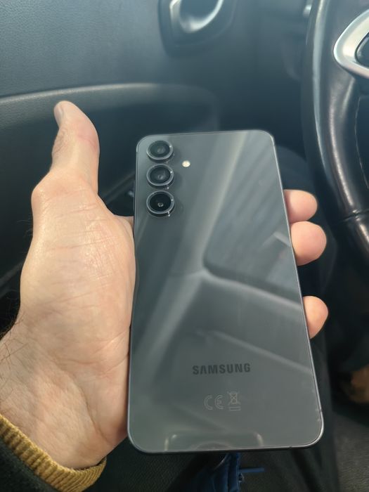 Samsung Galaxy S24 FE,8G RAM, 256GB, Aspect 10/10