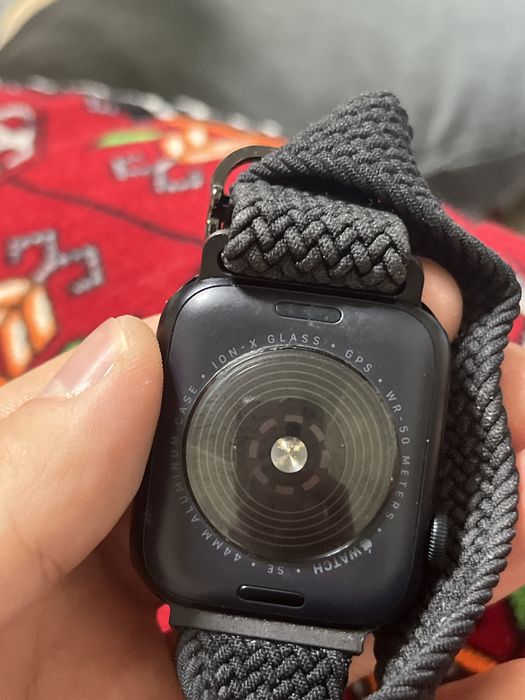 apple watch se 2 (gps)